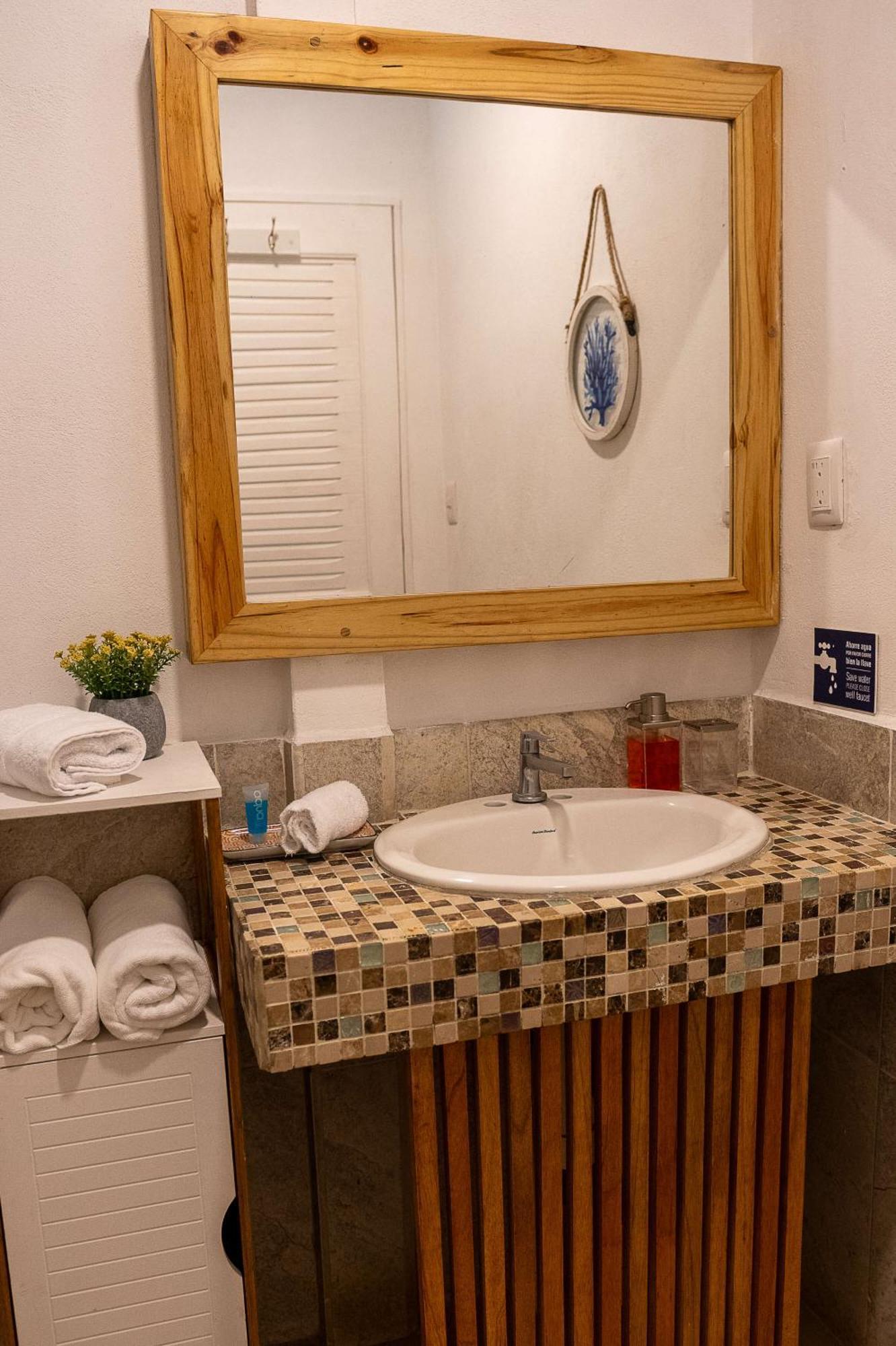 Jaguar Inn Bungalows Puerto Viejo de Talamanca Luaran gambar